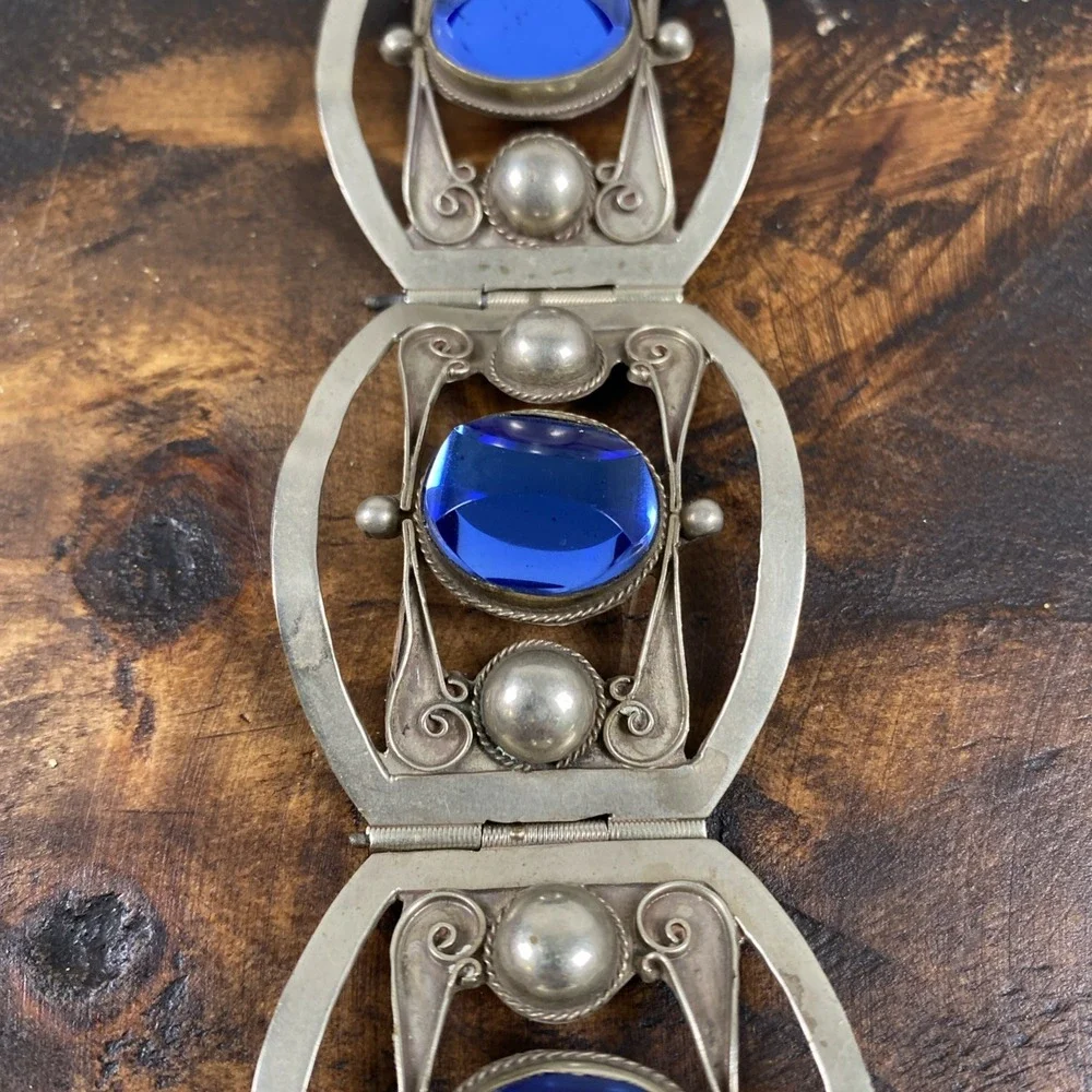 Vintage MEXICO WIDE Silver Sterling  Bracelet‎ Blue ENGRAVED Stones .925